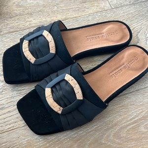 Gentle Souls Rhea Slide Sandal